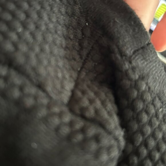 Chico's Women's Black and White Striped Waffle Knit Crewneck Sweater M - Picture 12 of 13